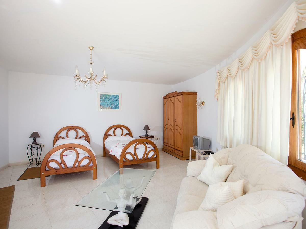Carmen By Interhome Villa *