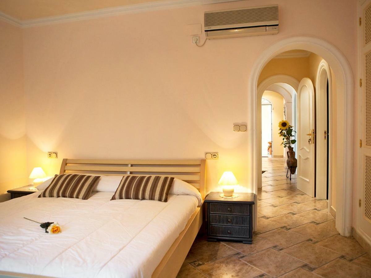 Holiday home Holiday Home Calina By Interhome Fanadix