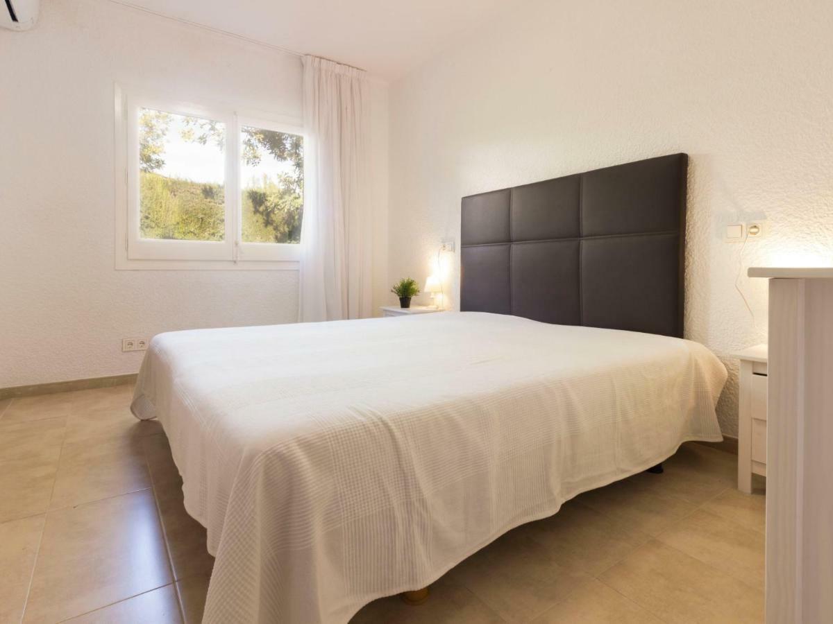 Yolemi By Interhome Holiday home Cambrils