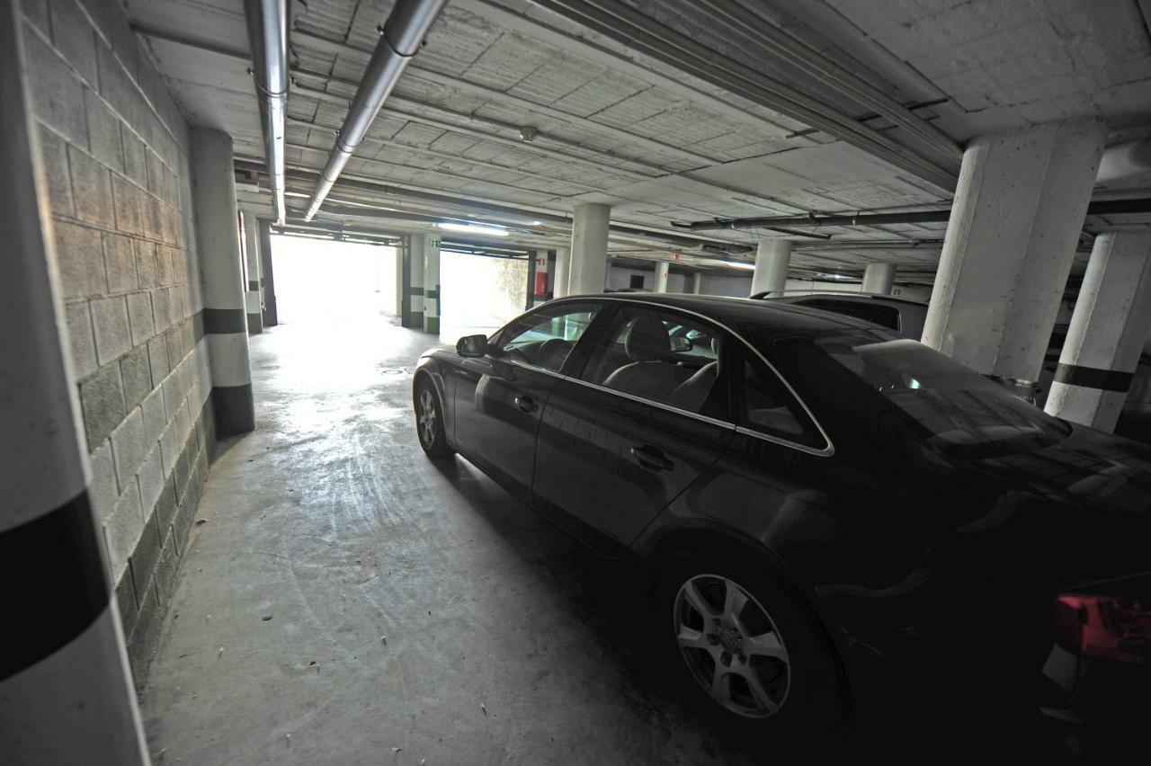 Apartamento Atico Terrazas Vistas Piscinas Parking 2 Baños *