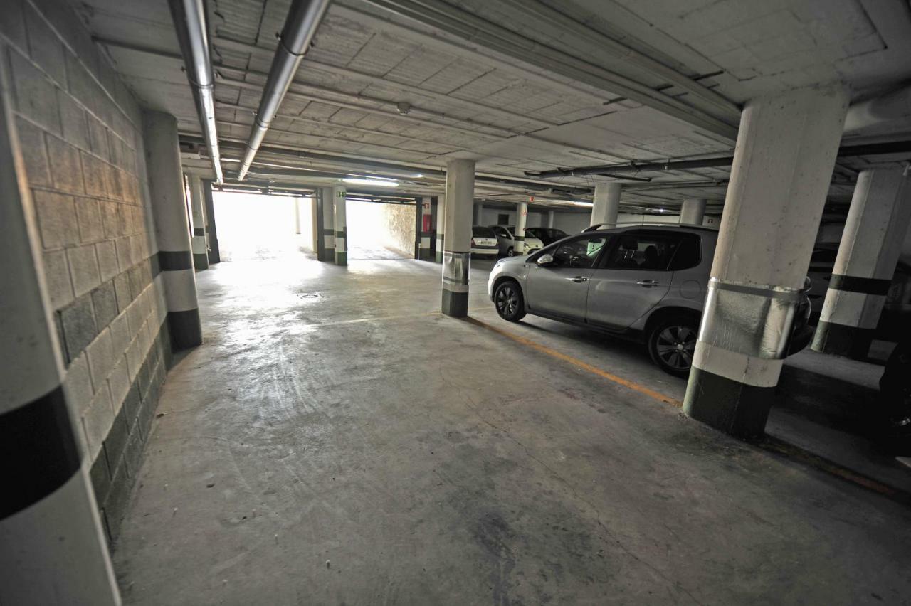 Atico Terrazas Vistas Piscinas Parking 2 Baños Apartamento *