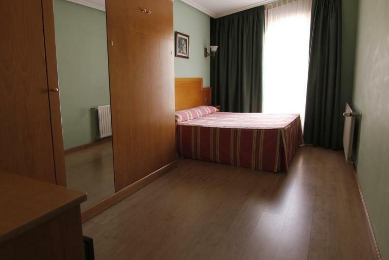 Carbayon Hotel