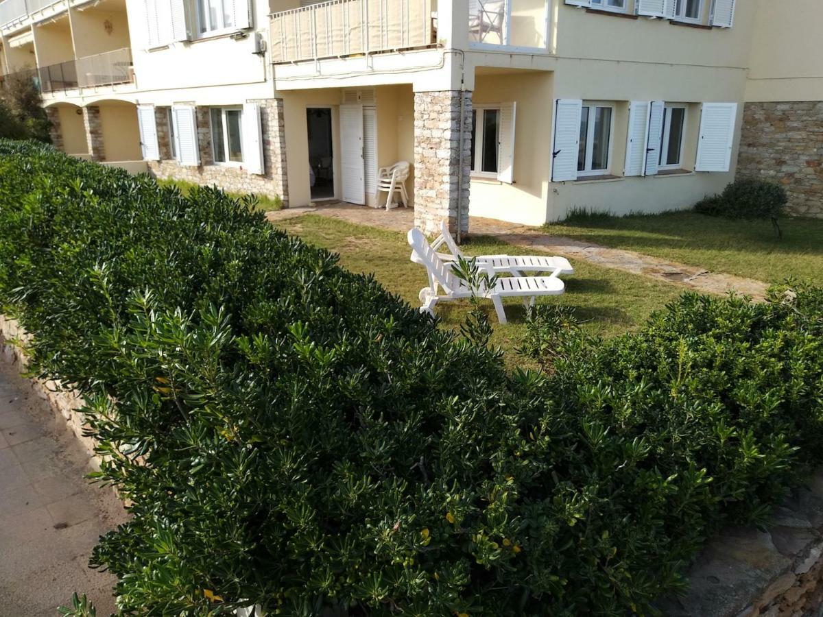 Sea Front In Platja With Terrace And Parking *