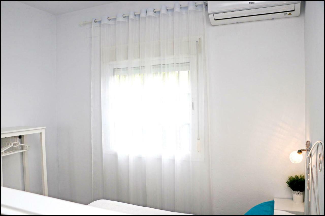 Ramos Iii, Con Piscina Compartida Apartamento