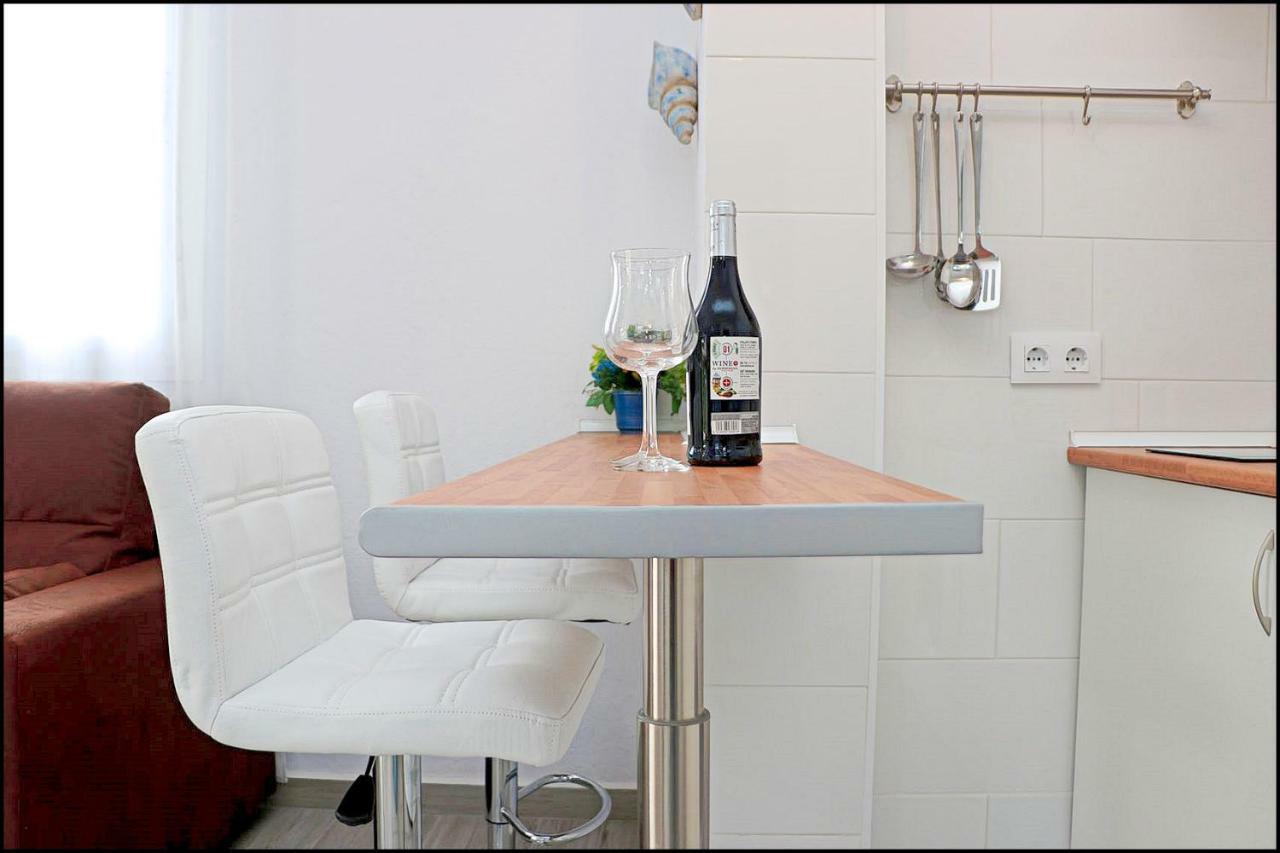 Apartamento Ramos Iii, Con Piscina Compartida *