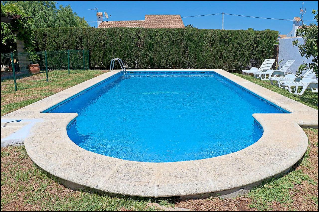 Ramos Iii, Con Piscina Compartida *