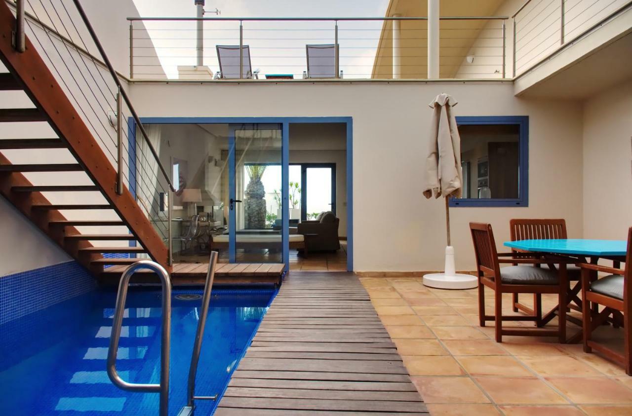 Premium Isabel 1 Villa
