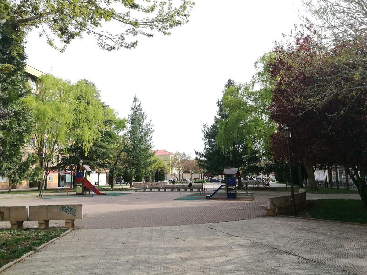 Santiago 2*