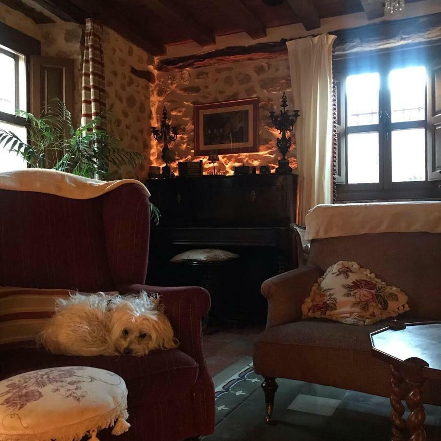 Hotel El Corral De