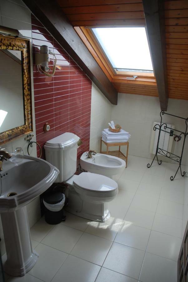 Lugar Do Sixto Hotel *