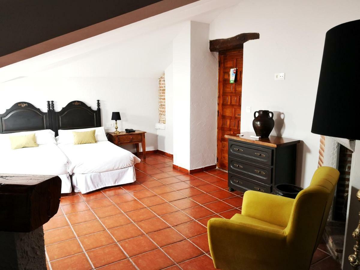 Hotel Palacio De Monjaraz 2*