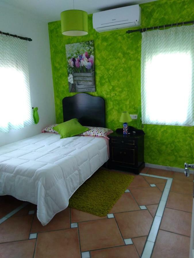 En Casa Céntrica Con Piscina *