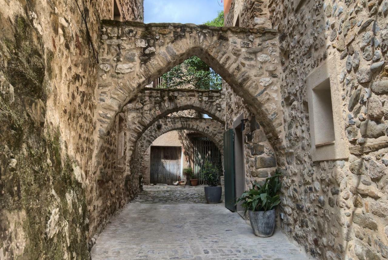 3 Arcs Hotel Besalu