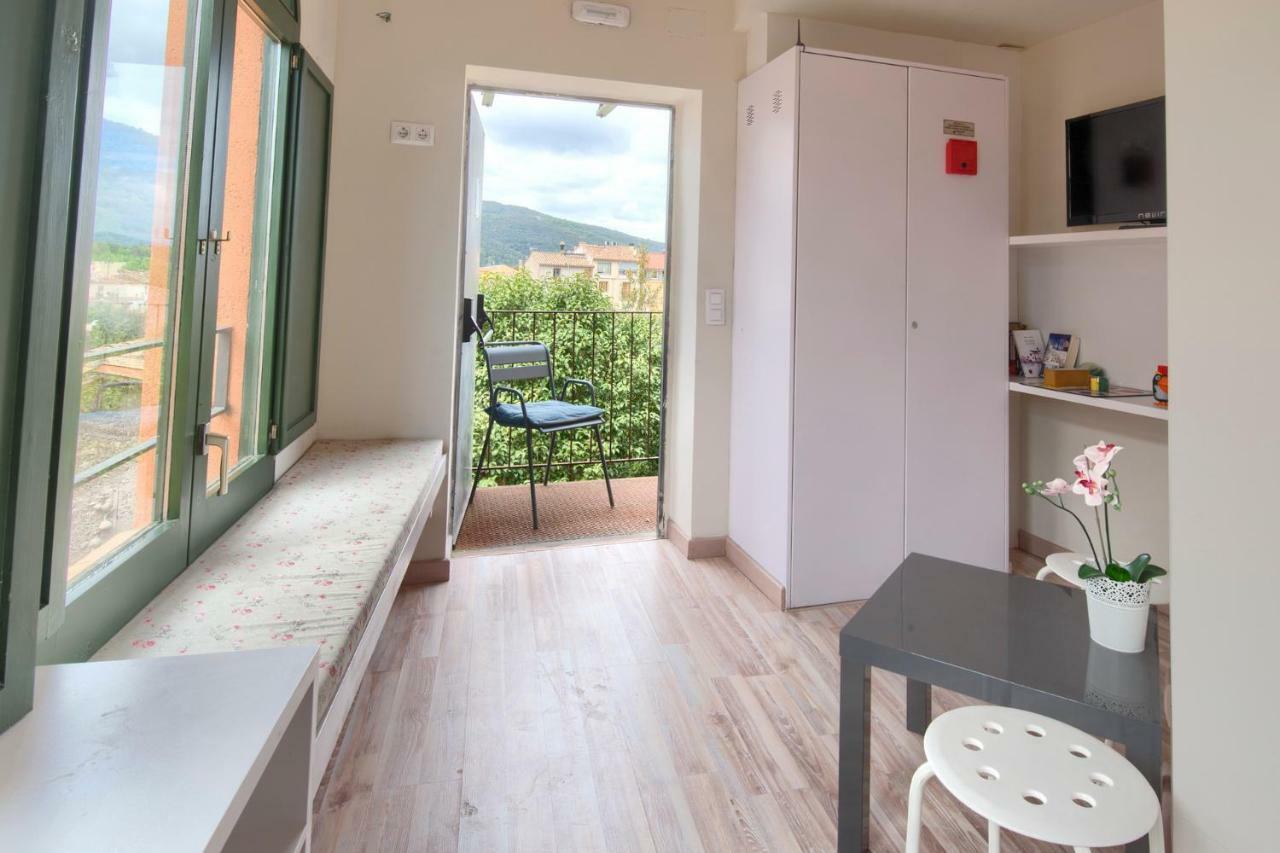 Hotel 3 Arcs Besalu