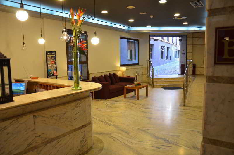 Hotel Yit Conquista De