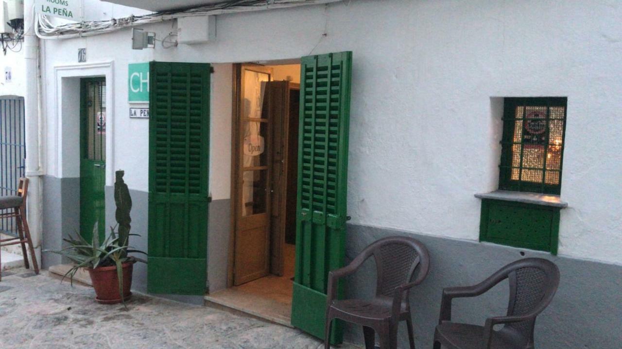 Casa De Huespedes La Peña 2*
