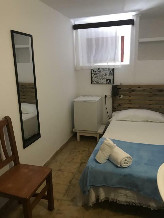 Casa De Huespedes La Peña Ibiza