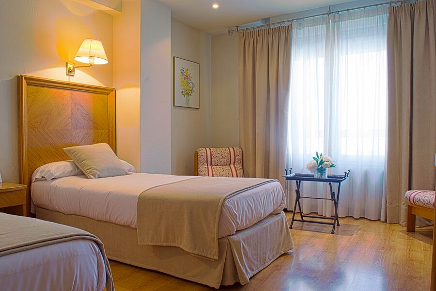 Hotel Crisol Almirante Bonifaz Burgos