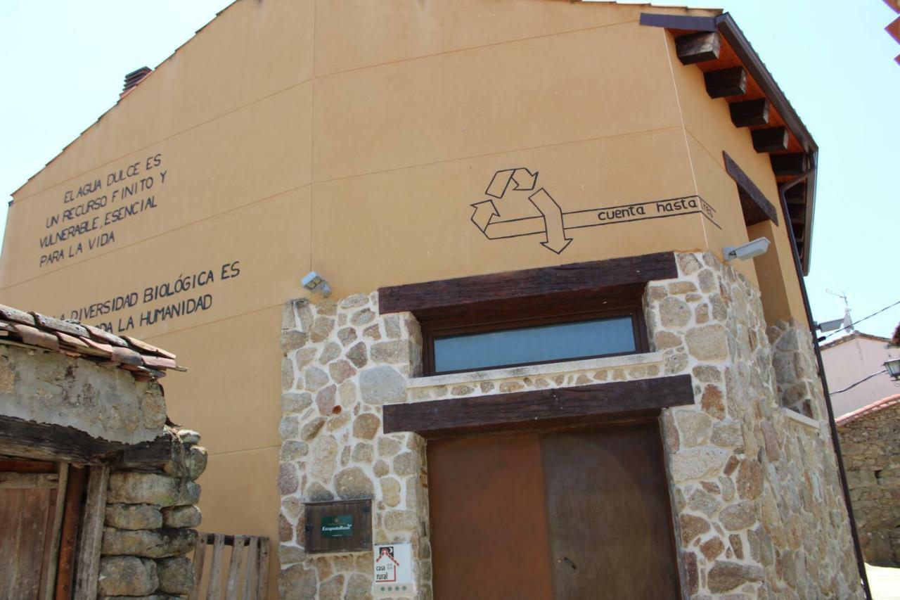 Loboratorio Rural-cuenta Hasta 3 Umbrías