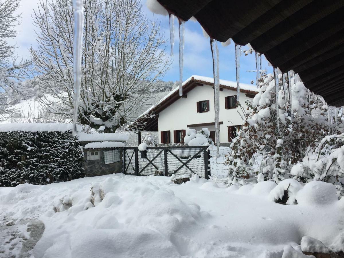 Etxaburu Country house
