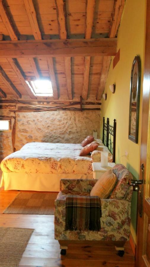 Casa Rural Calle Real Bed & Breakfast Torremocha de Ayllon