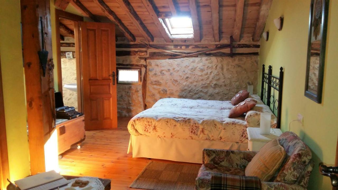 Bed & Breakfast Casa Rural Calle Real 3*