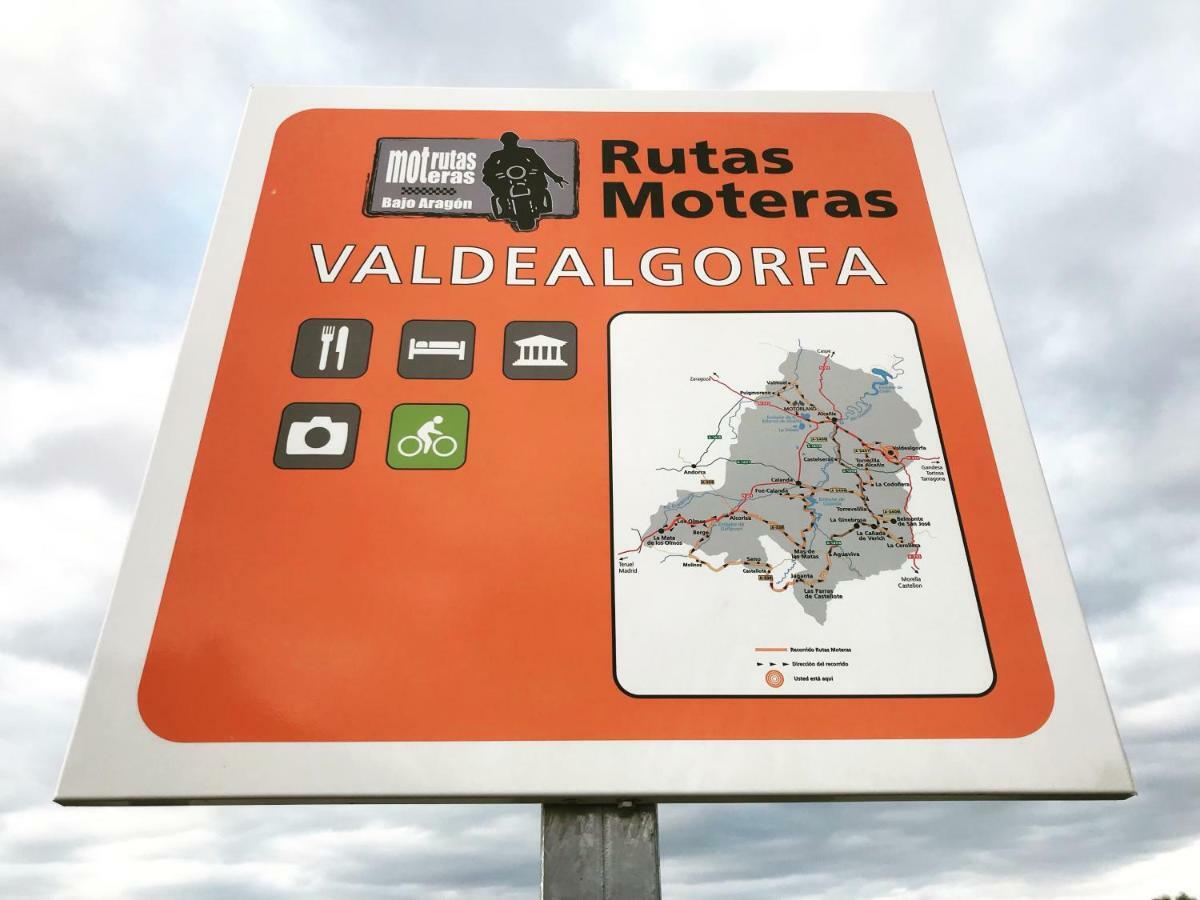 Palacio Baron De Andilla 3* Valdealgorfa