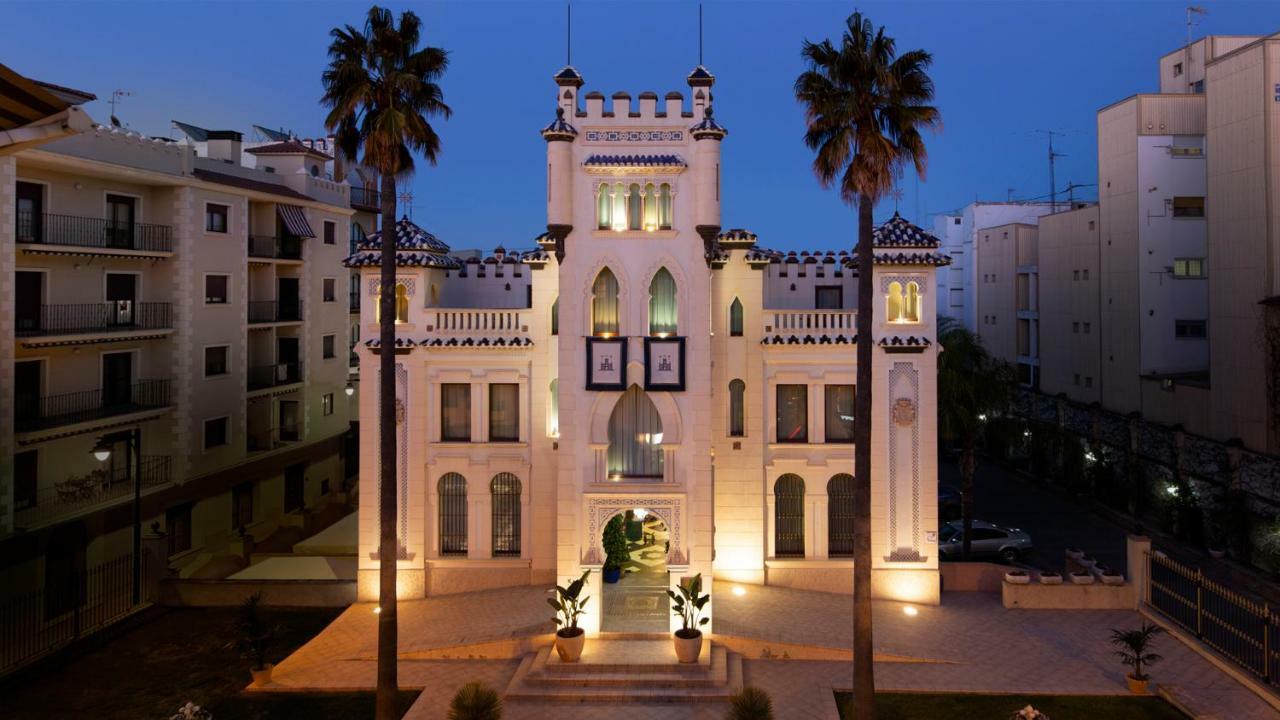 Kazar Hotel 4*