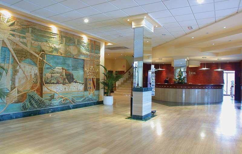 Hotel Port 3*