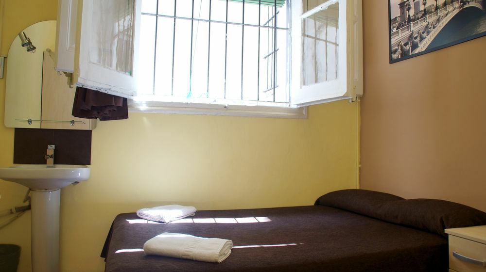 Mimi Ramblas Guest house Barcelona