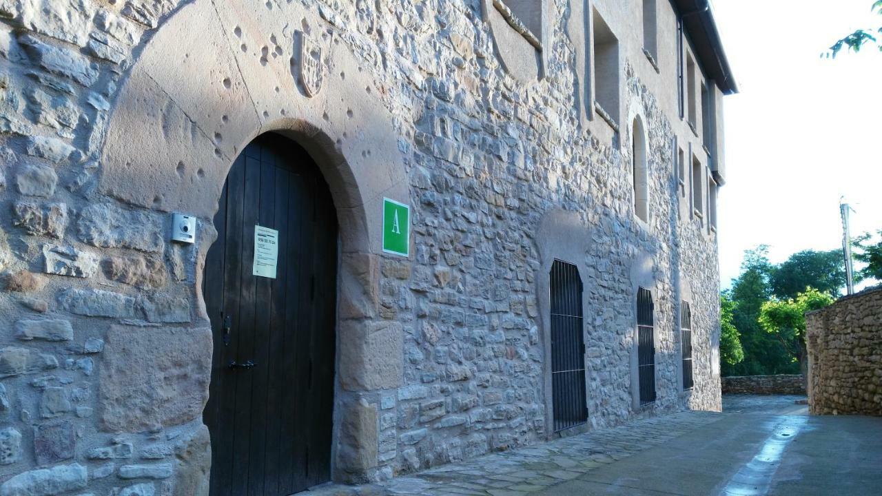 Hostel De Benabarre-calumet *