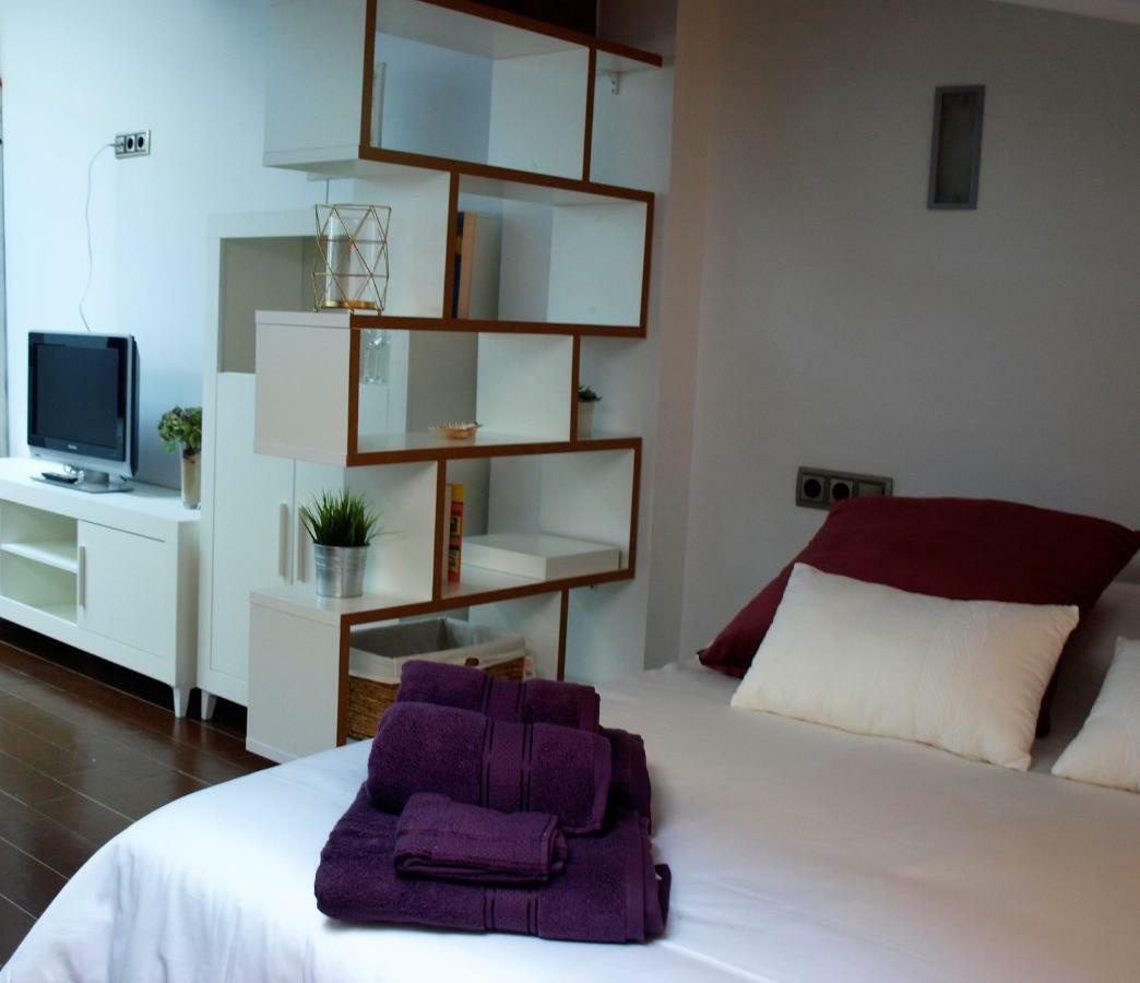 Atico Portales, Diseno En El Casco Antiguo De Apartment Logrono
