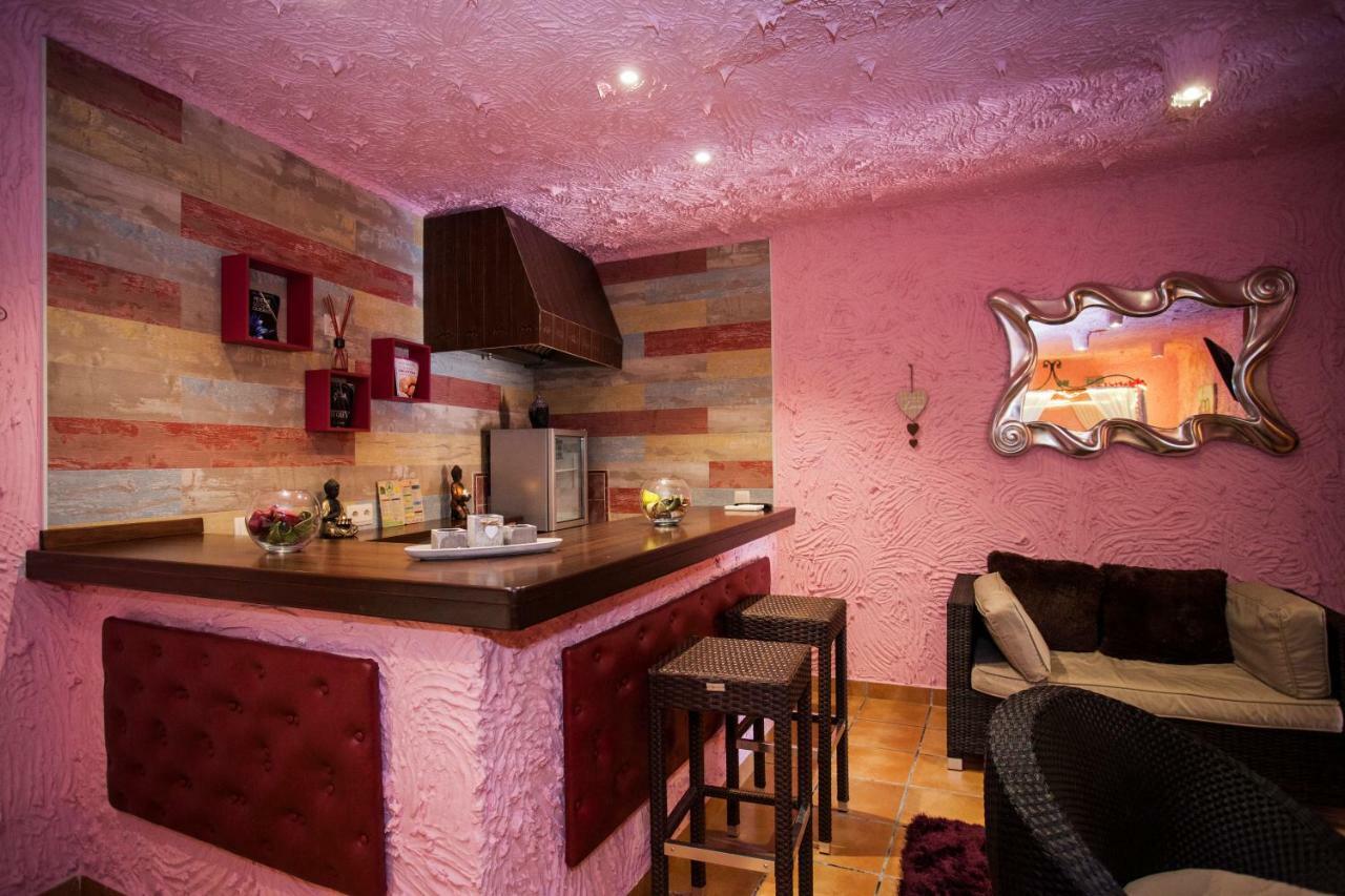Luxury * Ciempozuelos