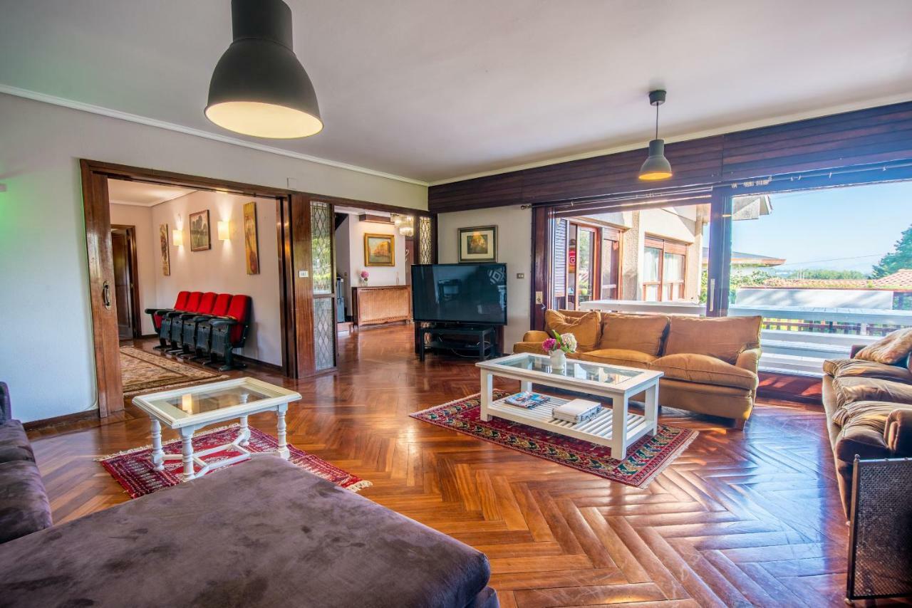 Azkorri House Holiday home