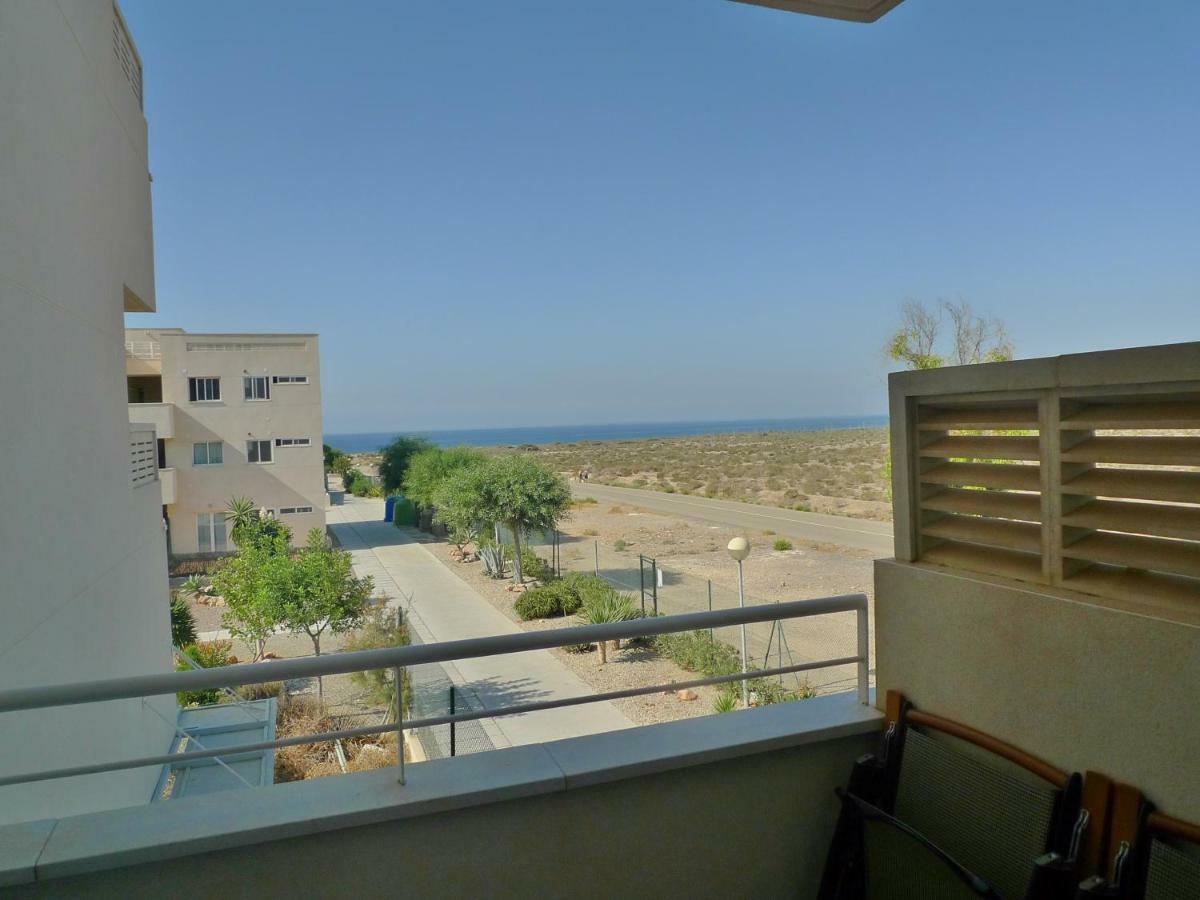 Tania - El Toyo - Cabo De Gata
