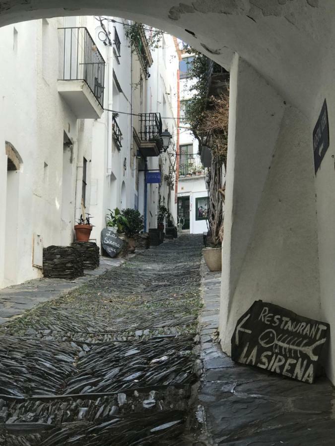 Hostal Lets Holidays
