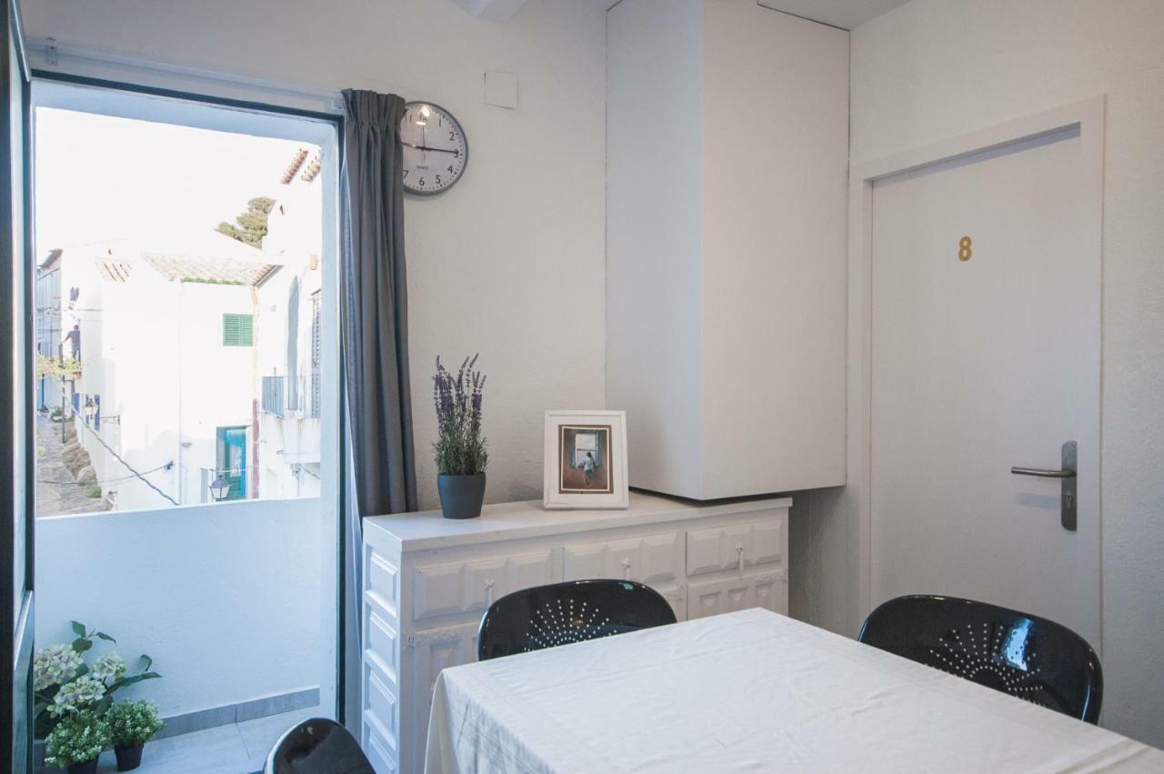 Lets Holidays Hostal Cadaqués
