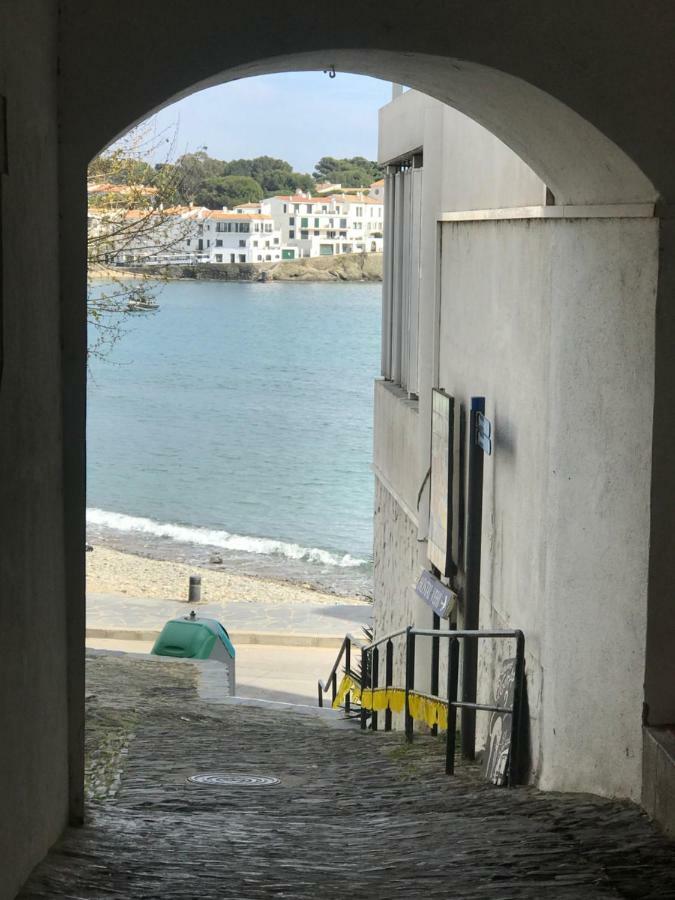 Lets Holidays Hostal *