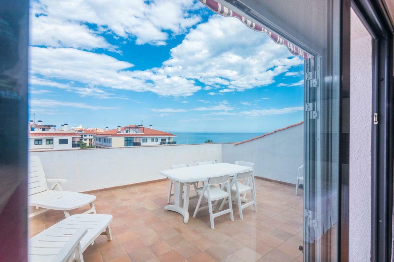 Homeholidaysrentals Escapade * Pineda de Mar