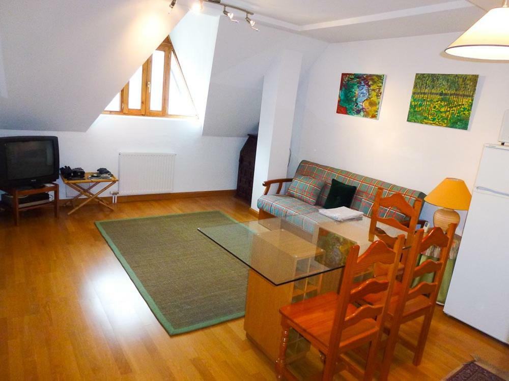 Inmobiliaria - Admite Mascotas *