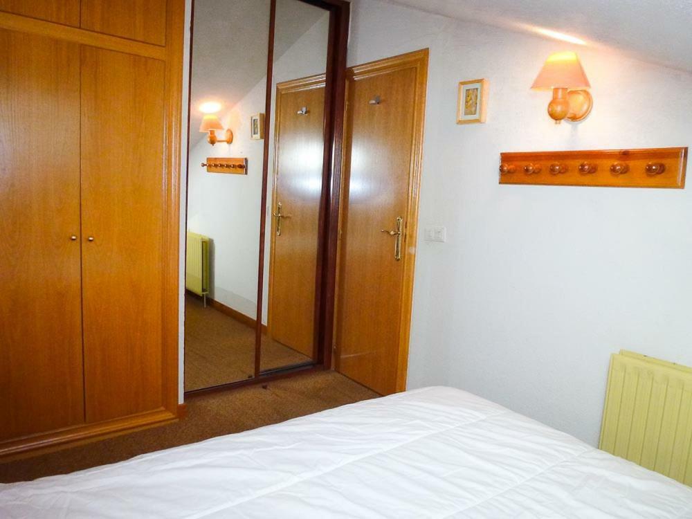 Apartamento Inmobiliaria - Admite Mascotas Formigal