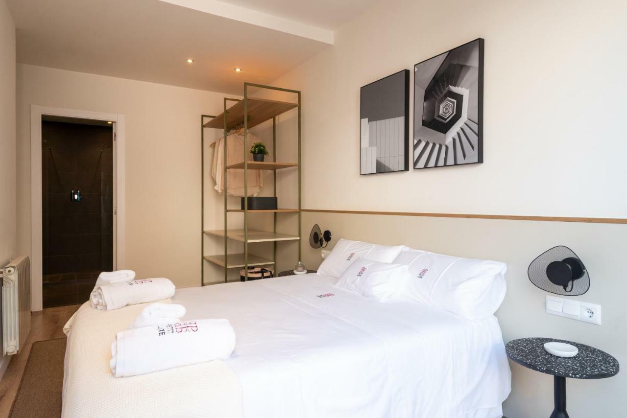 Petit Luxe Tobella Baixos Apartment *