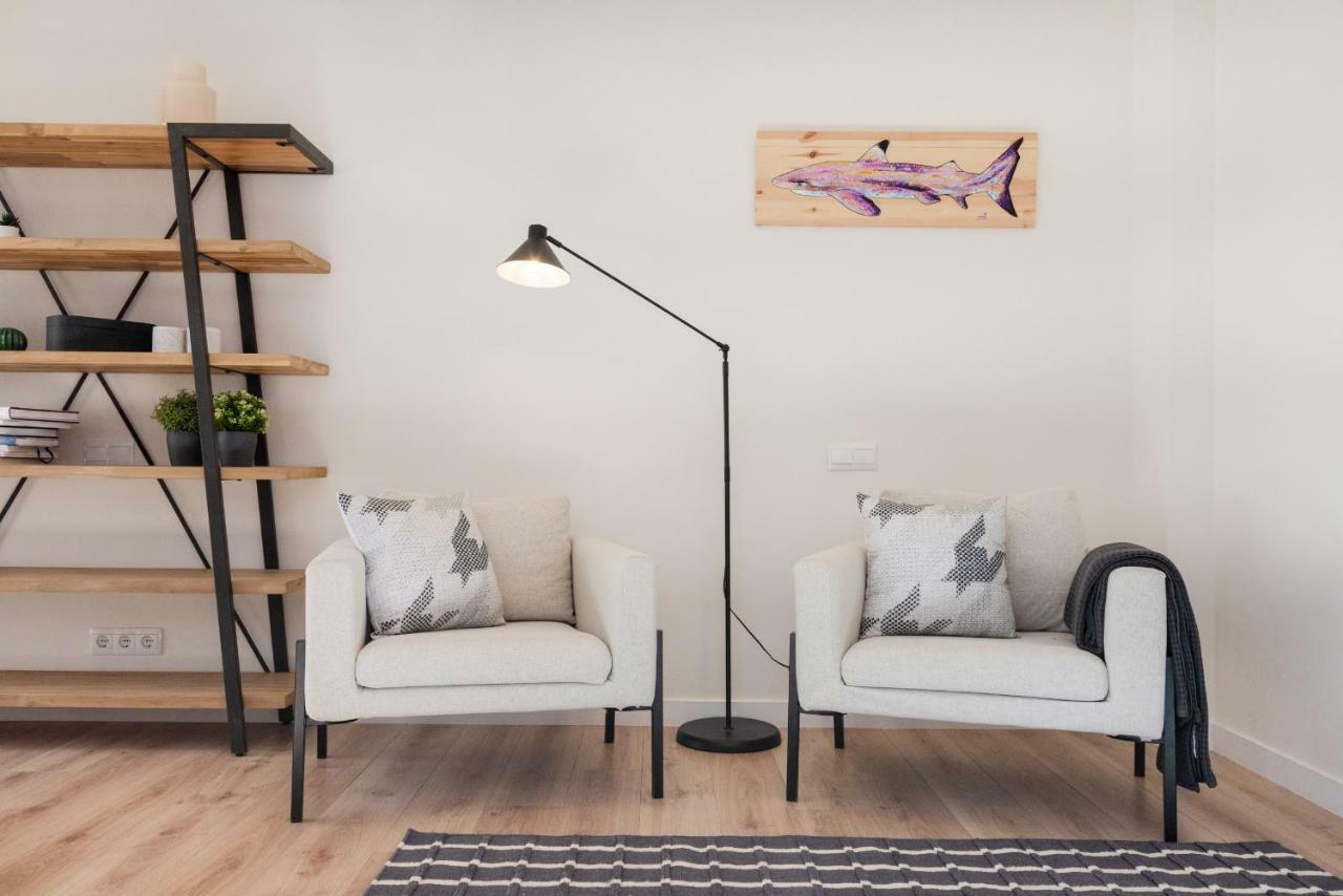 Petit Luxe Tobella Baixos Terrassa