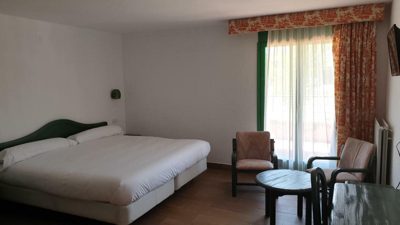 Sabiñanigo Camp&hotel 2* Sabiñánigo