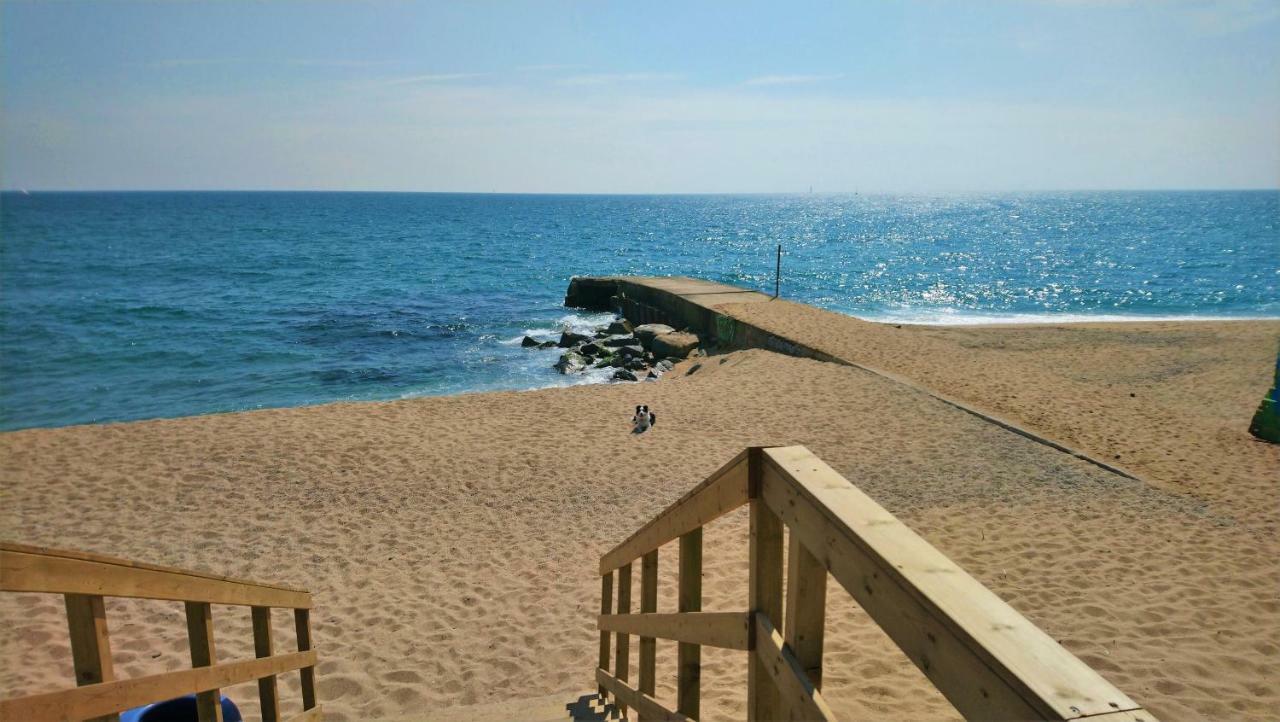 Alexandra's Beach-port Apartment Badalona