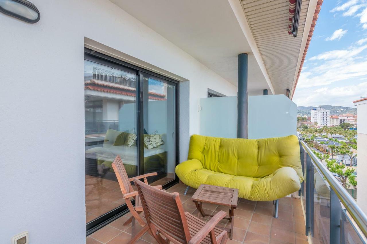 Homeholidaysrentals Escapade Apartment