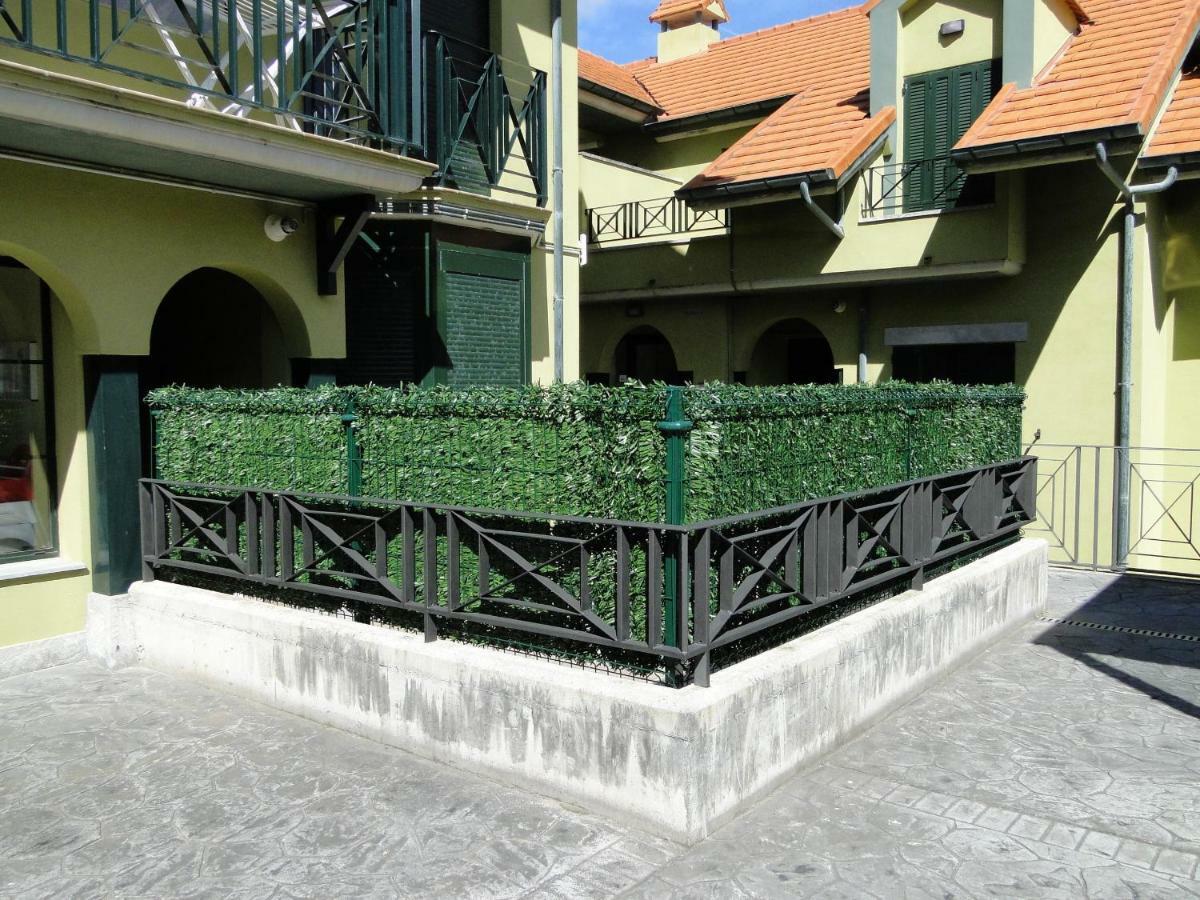 El Pinedo Apartment