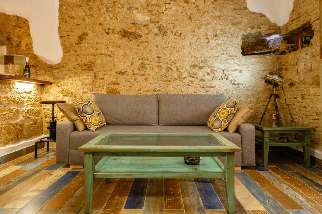 Noah House Center - Historic Center Apartment