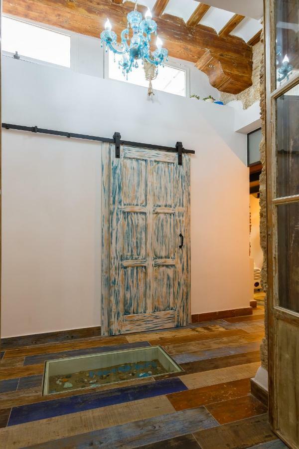 Noah House Center - Historic Center Apartment *