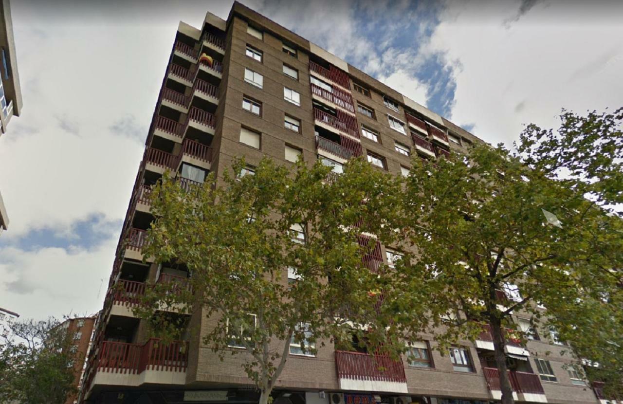 Espacioso Con Impresionantes Vistas Y Garaje Privado - Dos Torres Tauriel Zaragoza